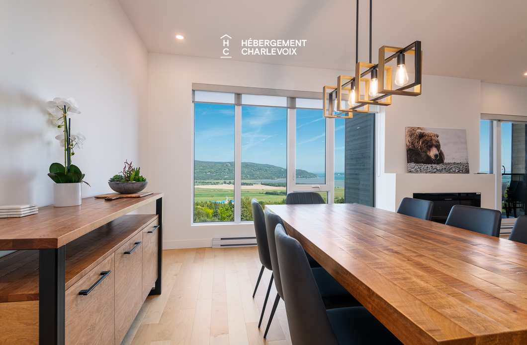 MGR-750 :  Condo 2e & 3e étage - Aux premières loges du levée du Soleil et du St-Laurent