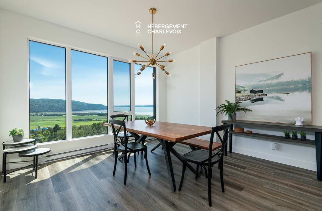 MGR-750 :  Condo 2e & 3e étage - Aux premières loges du levée du Soleil et du St-Laurent