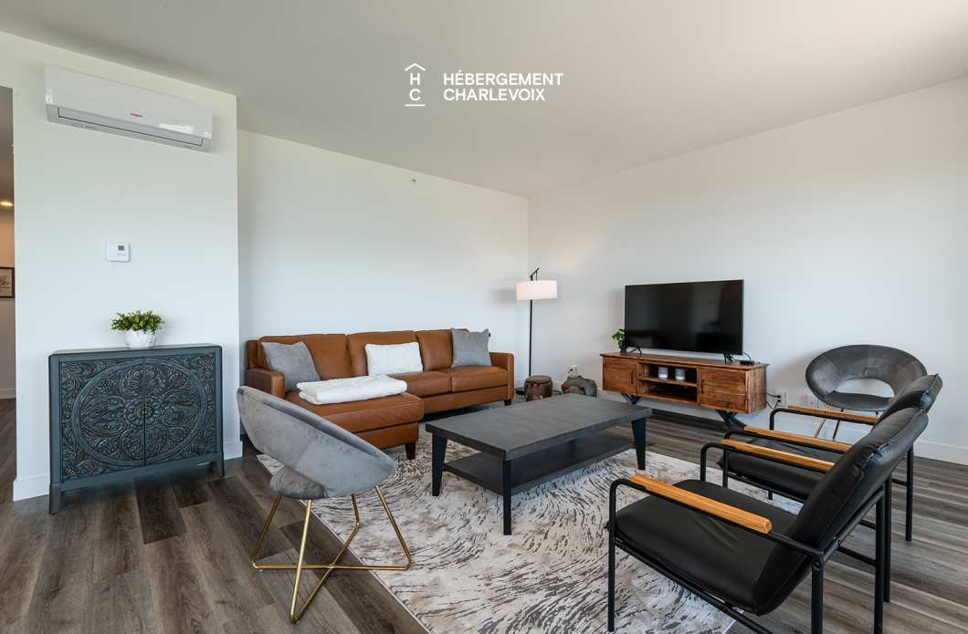 MGR-750 :  Condo 2e & 3e étage - Aux premières loges du levée du Soleil et du St-Laurent