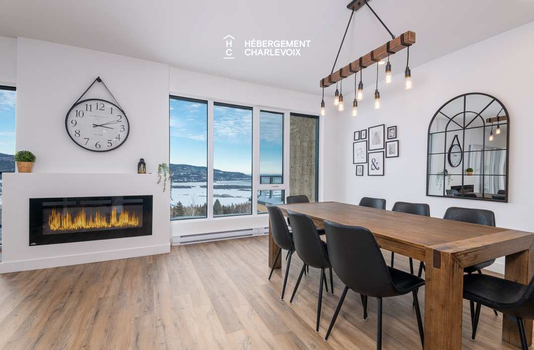 MGR-750 :  Condo 2e & 3e étage - Aux premières loges du levée du Soleil et du St-Laurent
