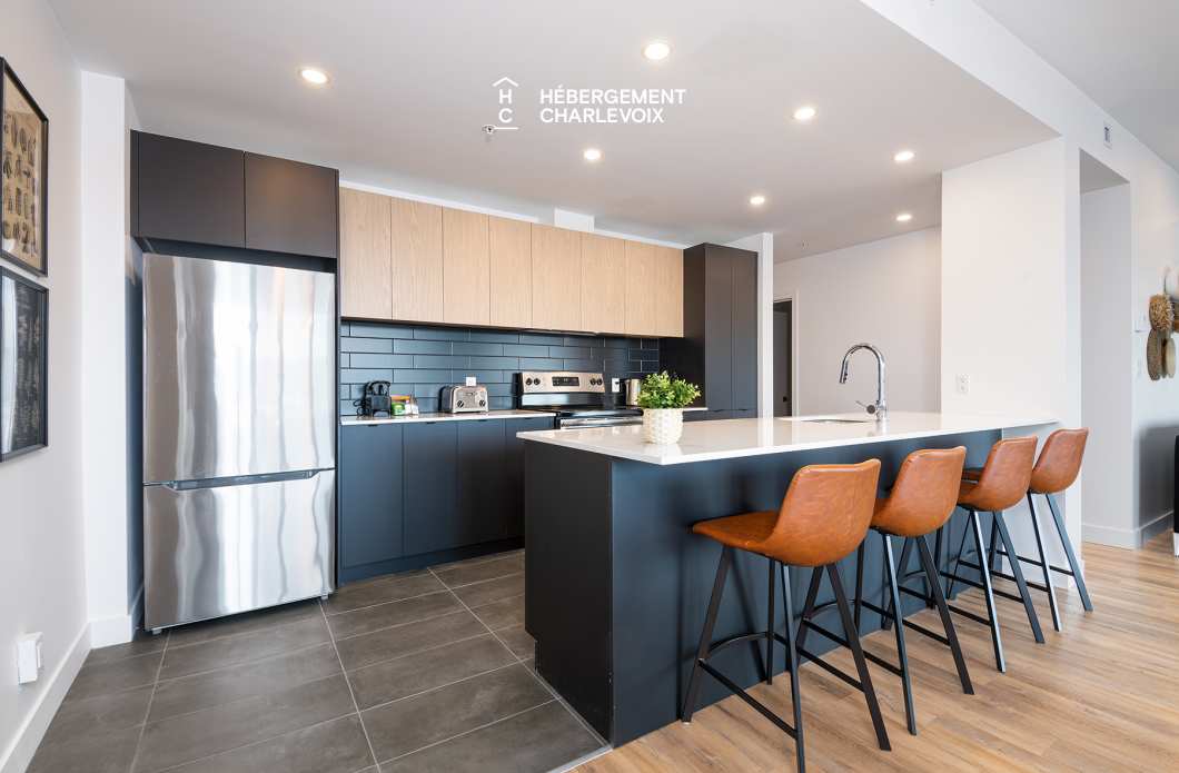 MGR-750 :  Condo 2e & 3e étage - Aux premières loges du levée du Soleil et du St-Laurent
