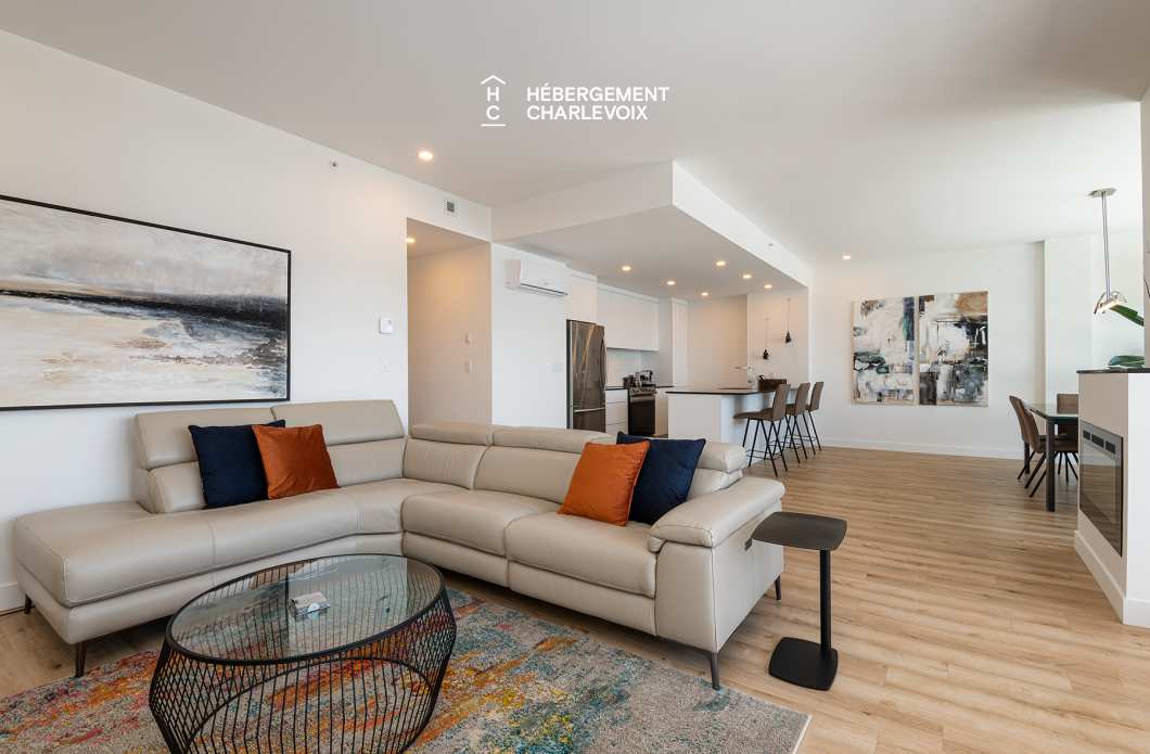 MGR-750 :  Condo 2e & 3e étage - Aux premières loges du levée du Soleil et du St-Laurent
