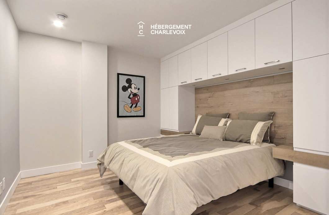 MGR-750 :  Condo 2e & 3e étage - Aux premières loges du levée du Soleil et du St-Laurent