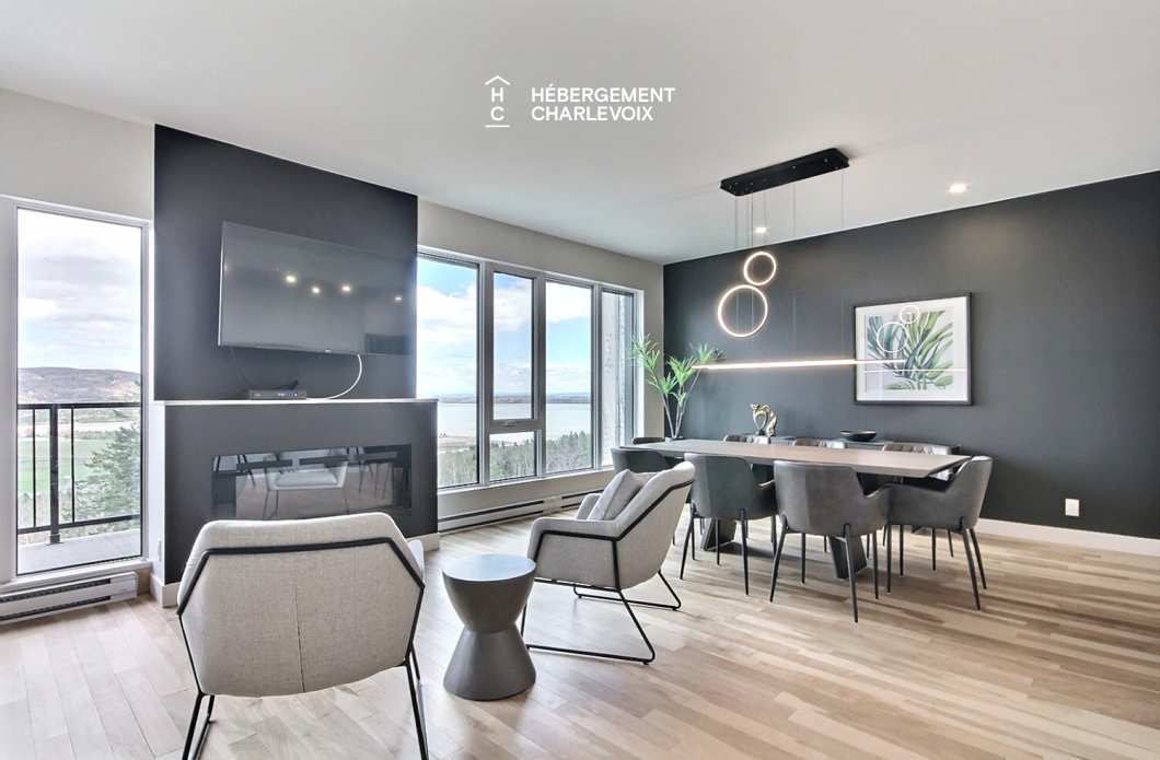 MGR-750 :  Condo 2e & 3e étage - Aux premières loges du levée du Soleil et du St-Laurent
