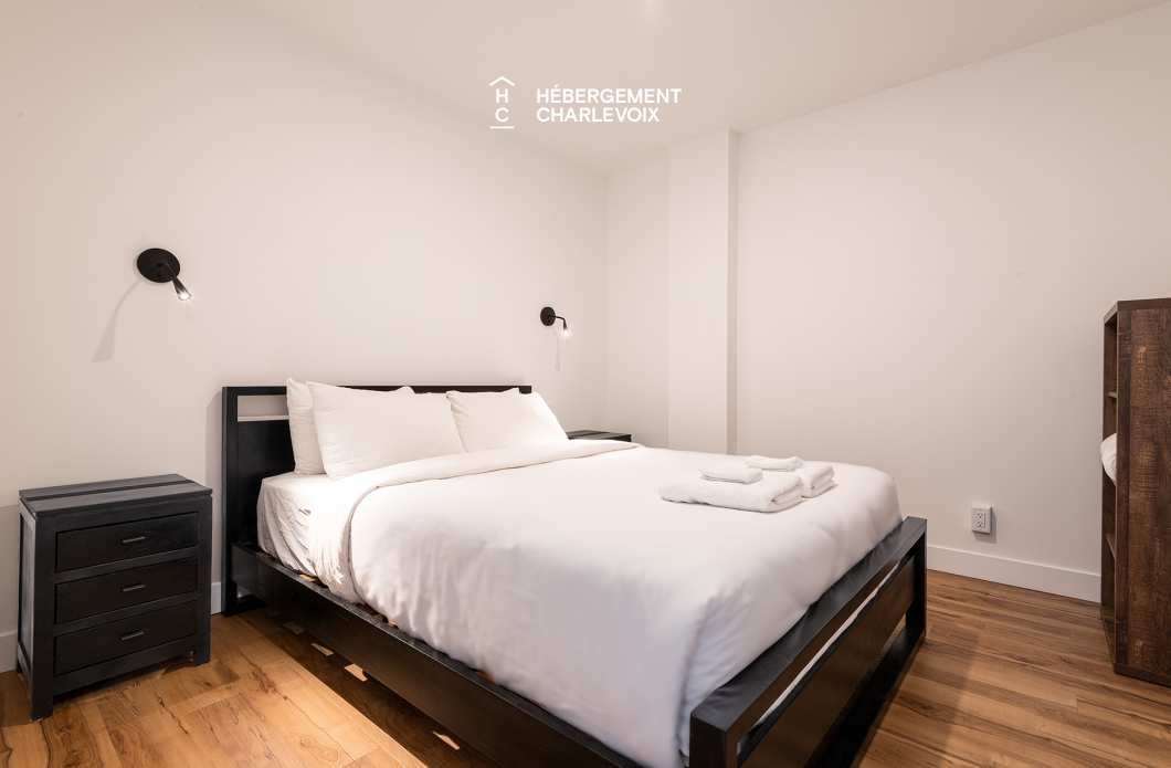 MGR-750 :  Condo 2e & 3e étage - Aux premières loges du levée du Soleil et du St-Laurent