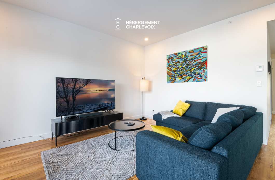 MGR-750 :  Condo 2e & 3e étage - Aux premières loges du levée du Soleil et du St-Laurent