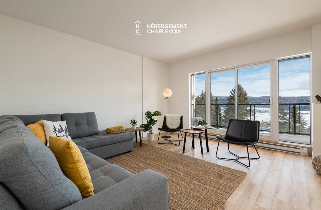 MGR-750 :  Condo 2e & 3e étage - Aux premières loges du levée du Soleil et du St-Laurent