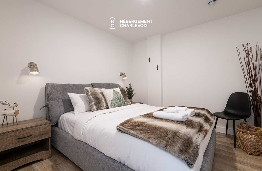 MGR-750 :  Condo 2e & 3e étage - Aux premières loges du levée du Soleil et du St-Laurent