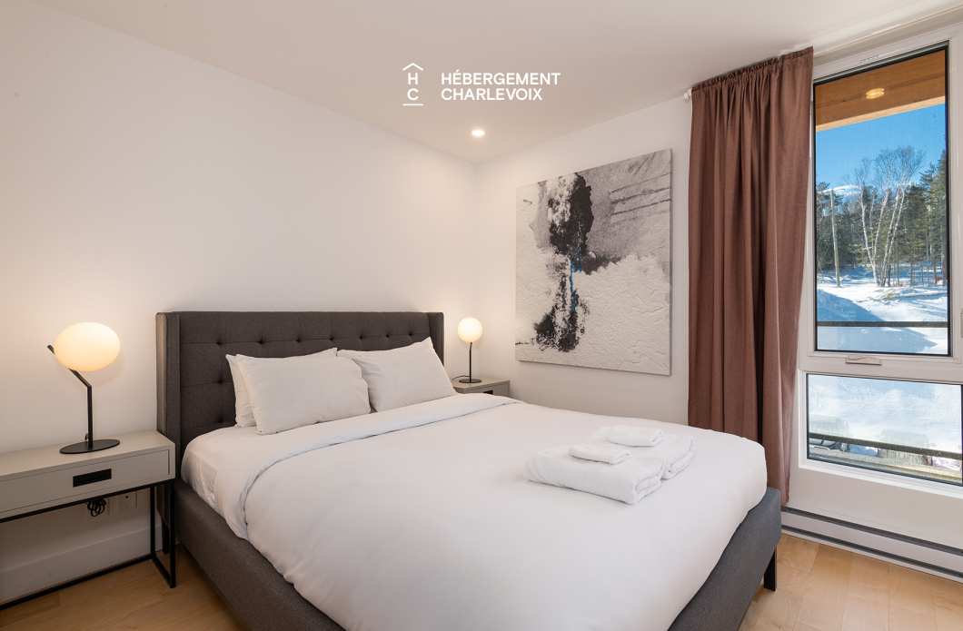 MGR-750 :  Condo 2e & 3e étage - Aux premières loges du levée du Soleil et du St-Laurent