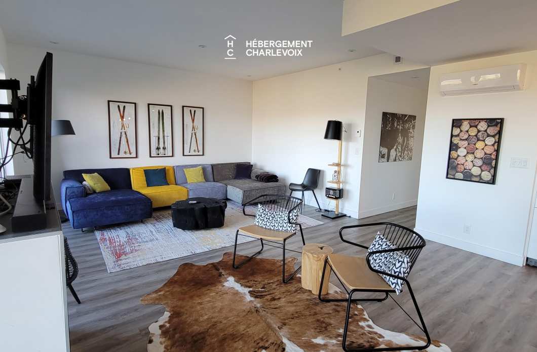 MGR-750 :  Condo 2e & 3e étage - Aux premières loges du levée du Soleil et du St-Laurent