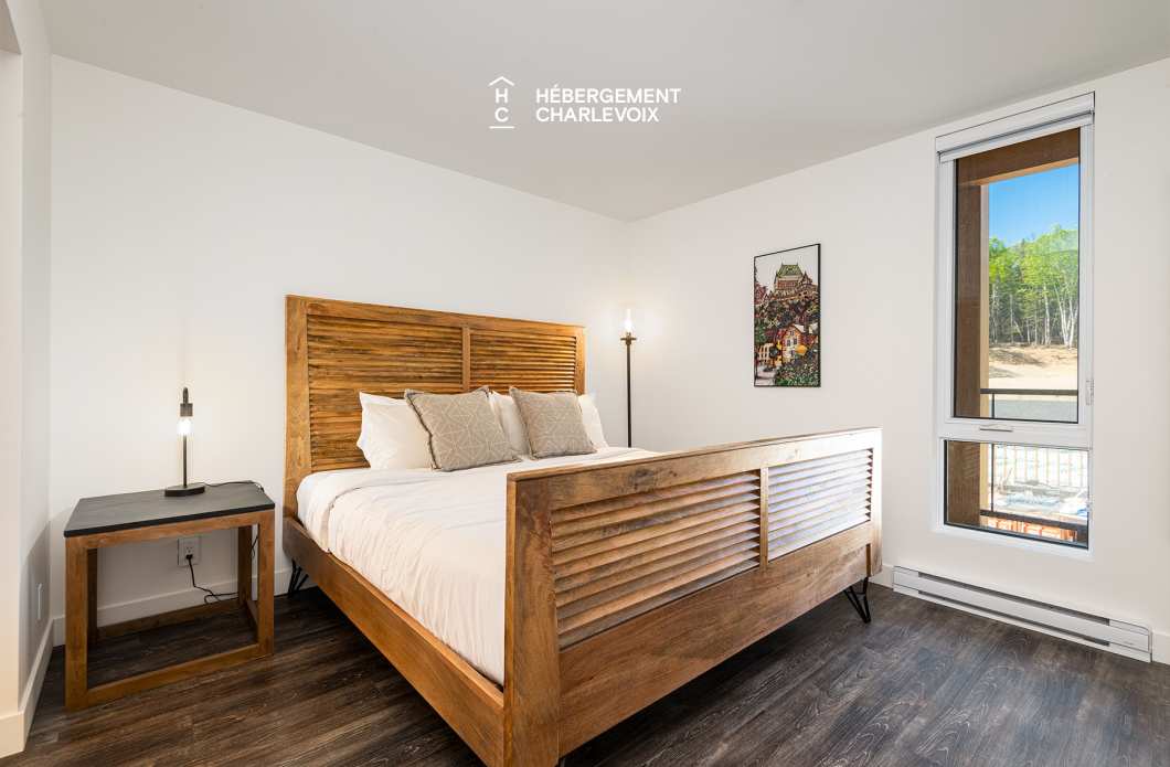 MGR-750 :  Condo 2e & 3e étage - Aux premières loges du levée du Soleil et du St-Laurent