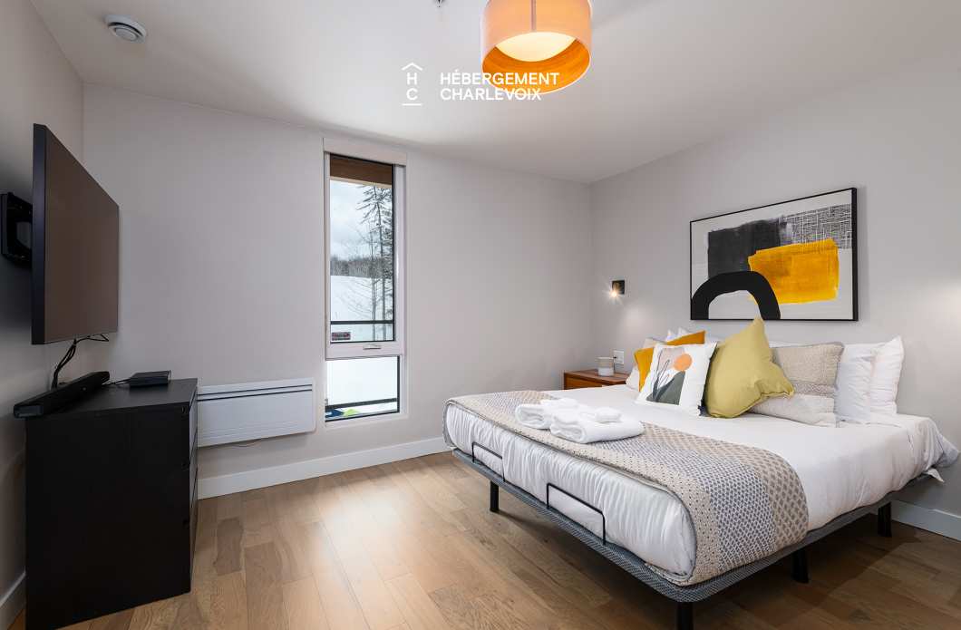 MGR-750 :  Condo 2e & 3e étage - Aux premières loges du levée du Soleil et du St-Laurent