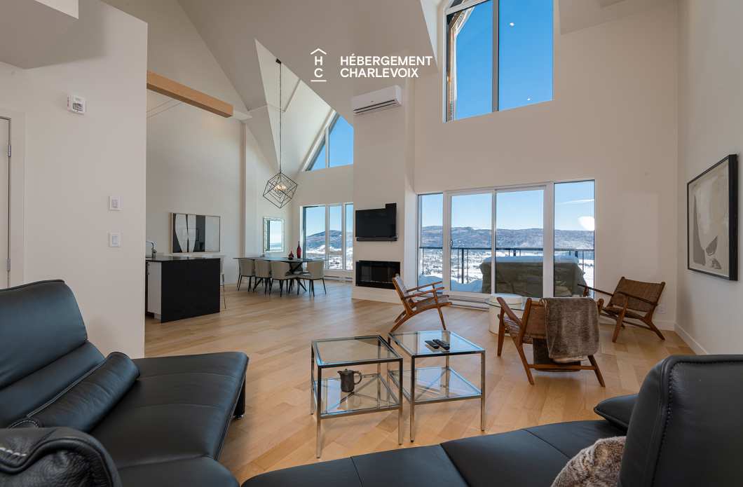 MGR-750:  Condo 4e étage - Penthouse avec vue, perché au-dessus du Fleuve St-Laurent.