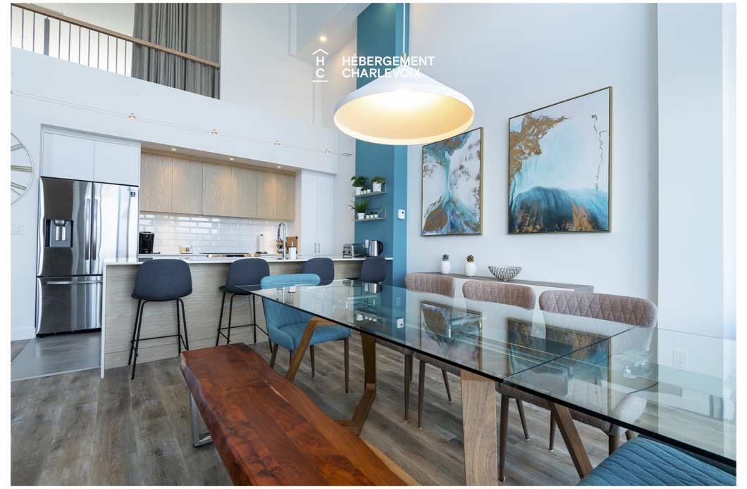 MGR-750:  Condo 4e étage - Penthouse avec vue, perché au-dessus du Fleuve St-Laurent.