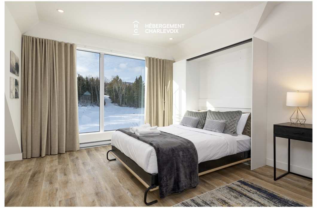 MGR-750:  Condo 4e étage - Penthouse avec vue, perché au-dessus du Fleuve St-Laurent.