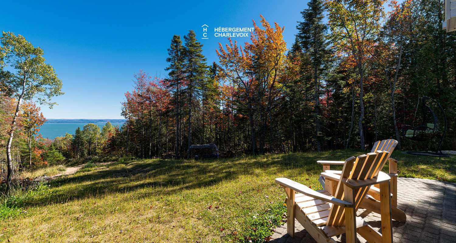 AAC-675 - Situé dans un secteur très boisé.