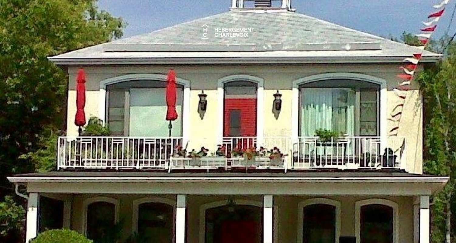 ALC-28 - Joli appartement situé en plein cœur de l'une des plus belles rues de Charlevoix.