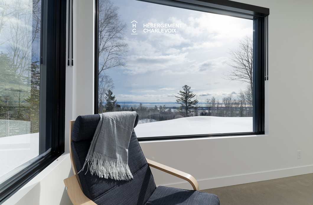 ALE-613 - Vue panoramique sur le fleuve St-Laurent.