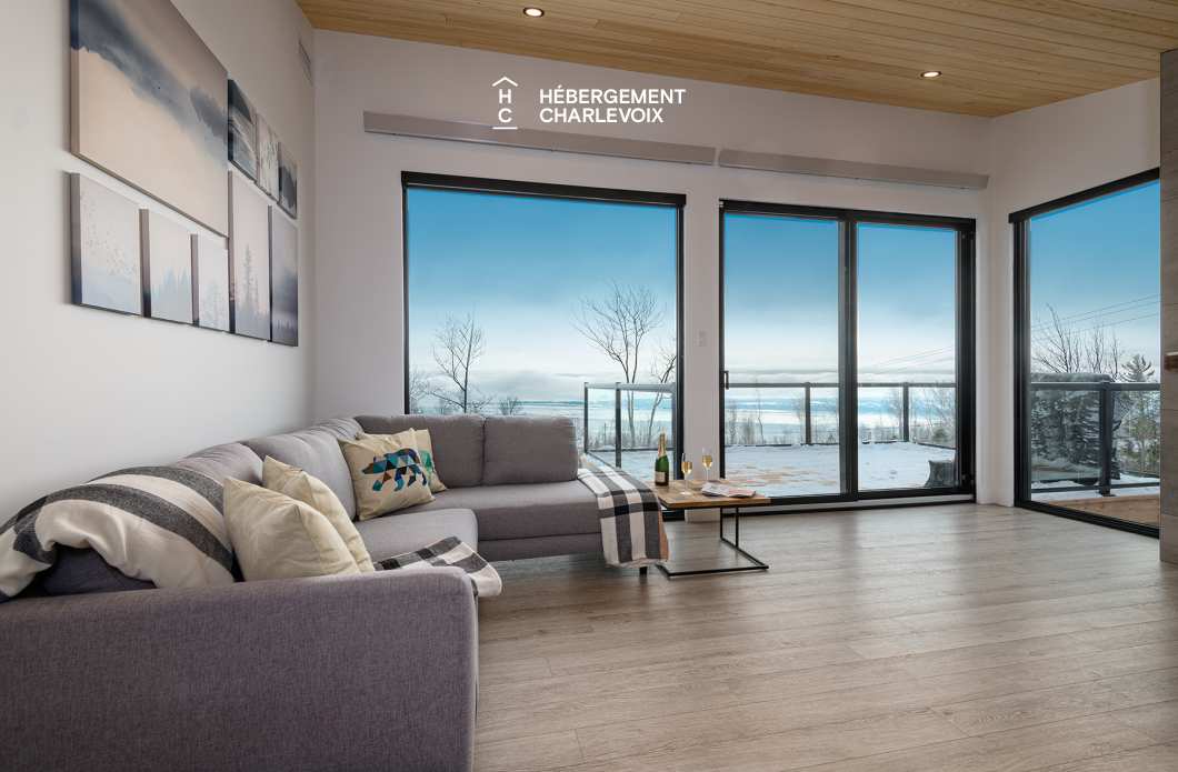 ALE-621 - Vue panoramique sur le fleuve St-Laurent.