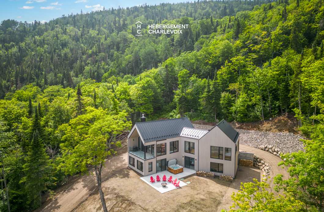 ALT-34 - Un chalet invitant à la détente près du Massif de Charlevoix