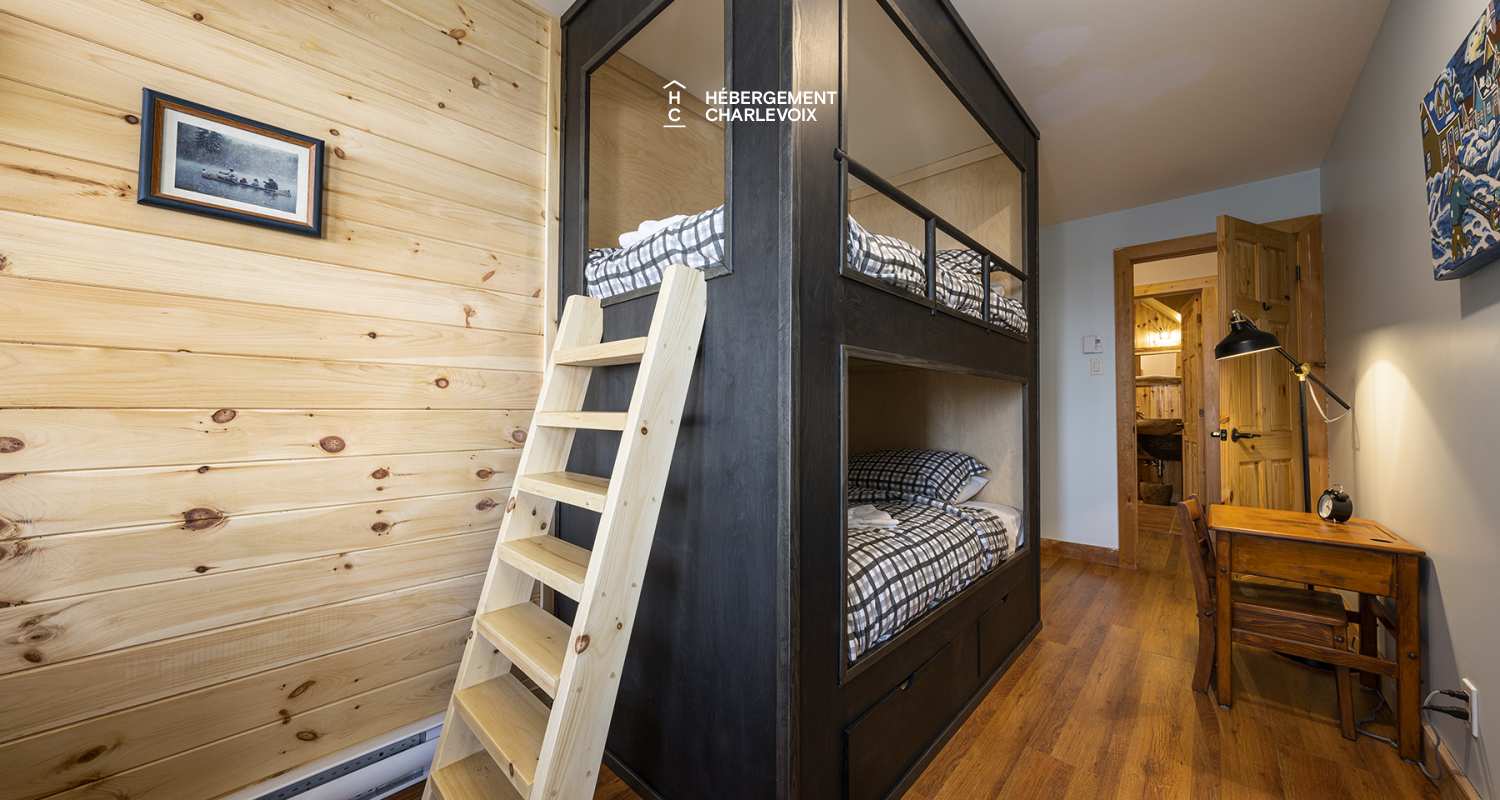 AMA-2 - Équilibre parfait entre moderne et rustique.