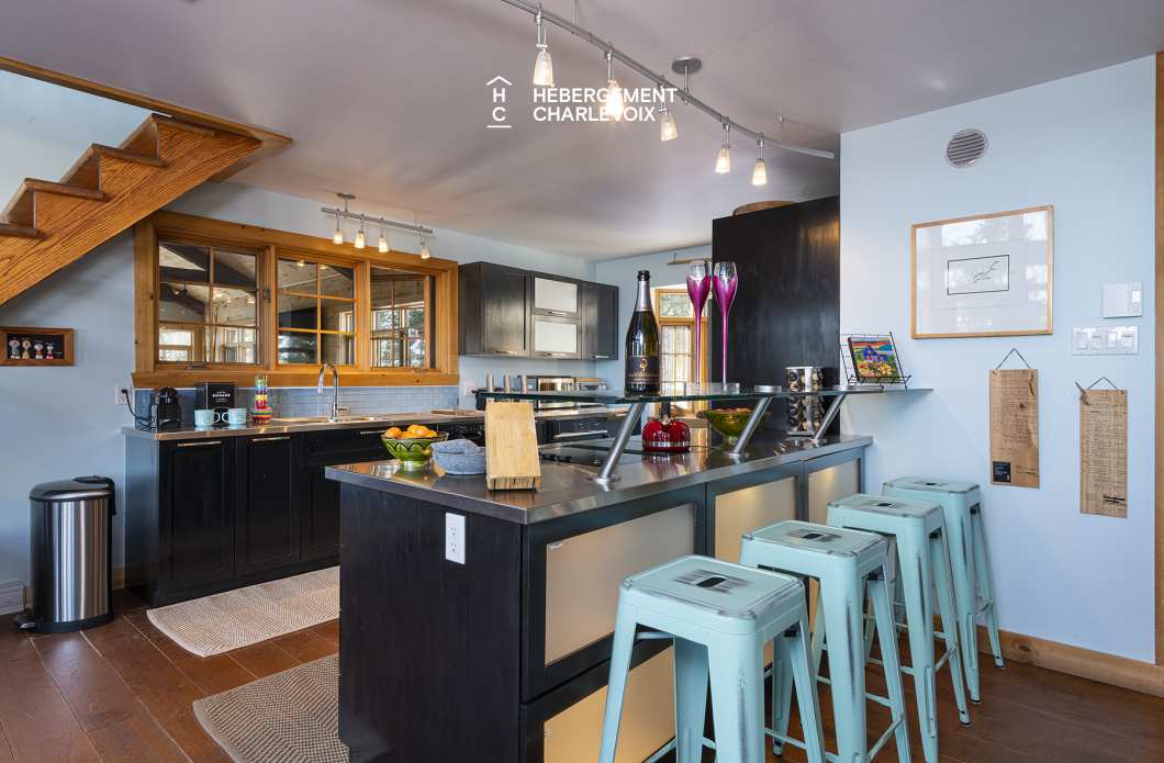 AMA-2 - Perfect balance between modern and rustic.