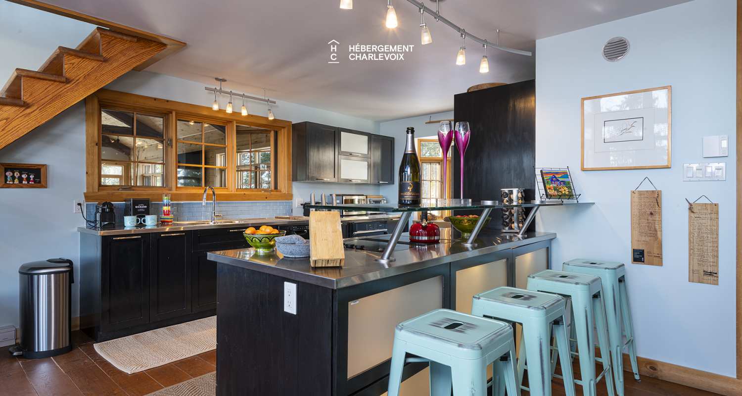 AMA-2 - Équilibre parfait entre moderne et rustique.