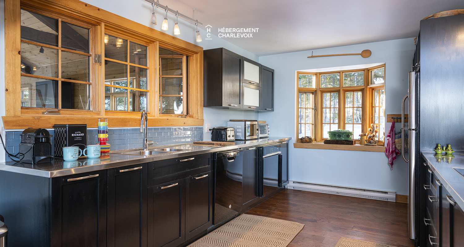 AMA-2 - Équilibre parfait entre moderne et rustique.