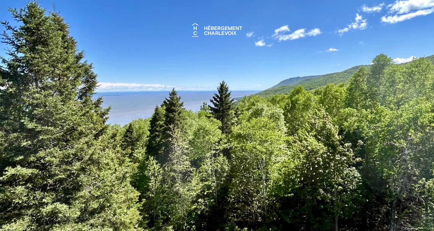 ANO-121H - Cottage avec vue splendide sur le fleuve St-Laurent