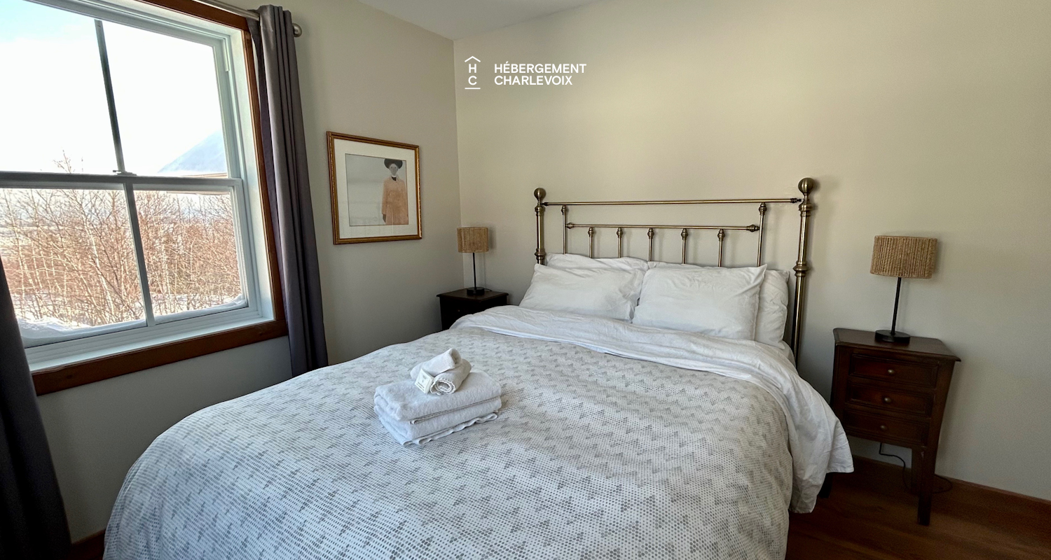 ANO-121H - Cottage avec vue splendide sur le fleuve St-Laurent