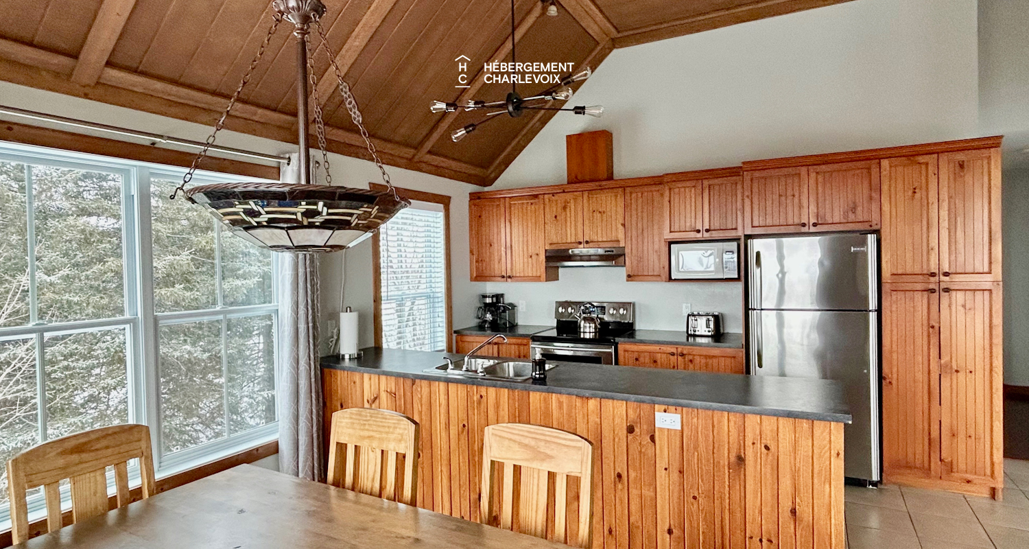 ANO-121H - Cottage avec vue splendide sur le fleuve St-Laurent