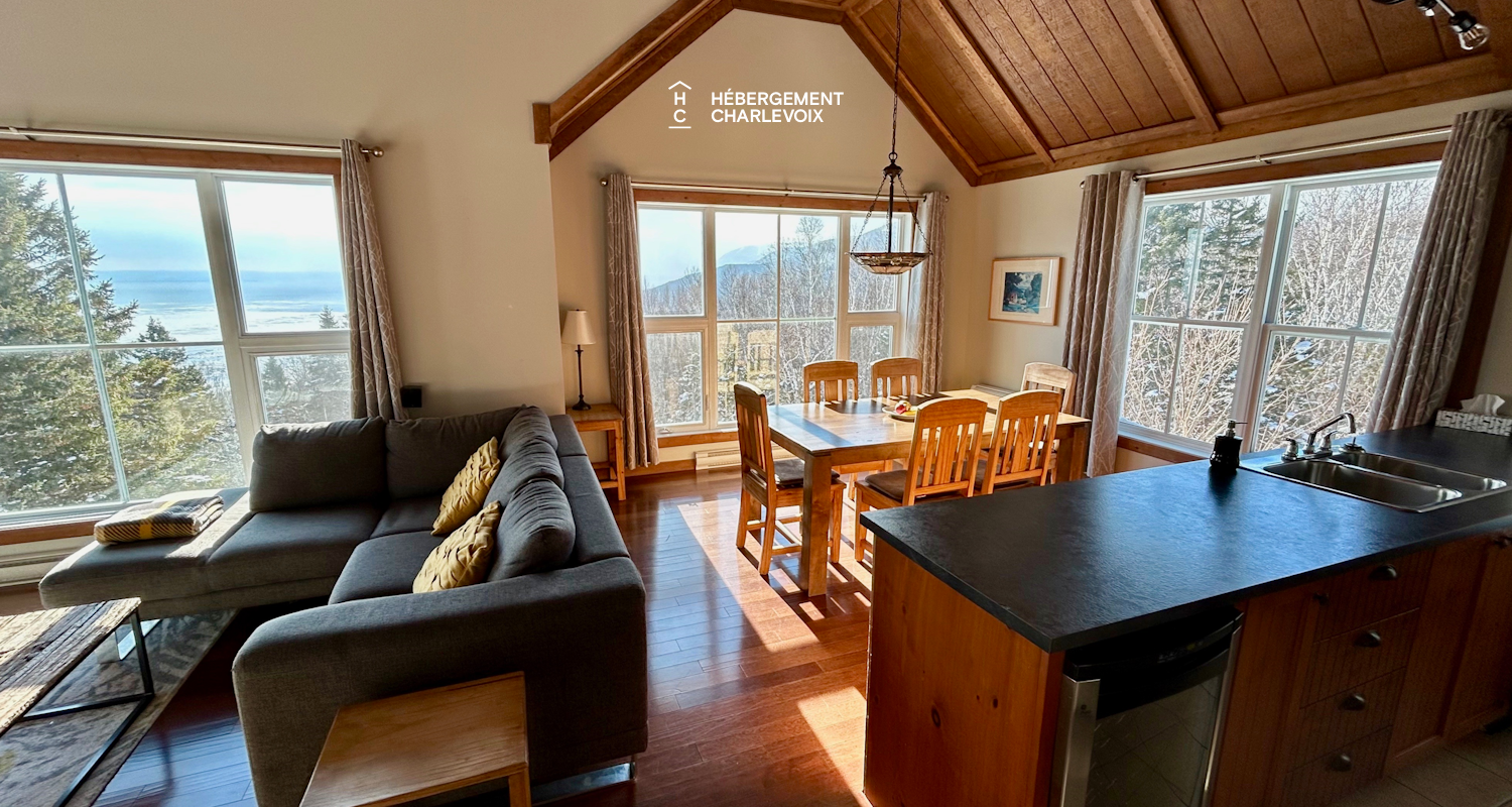 ANO-121H - Cottage avec vue splendide sur le fleuve St-Laurent