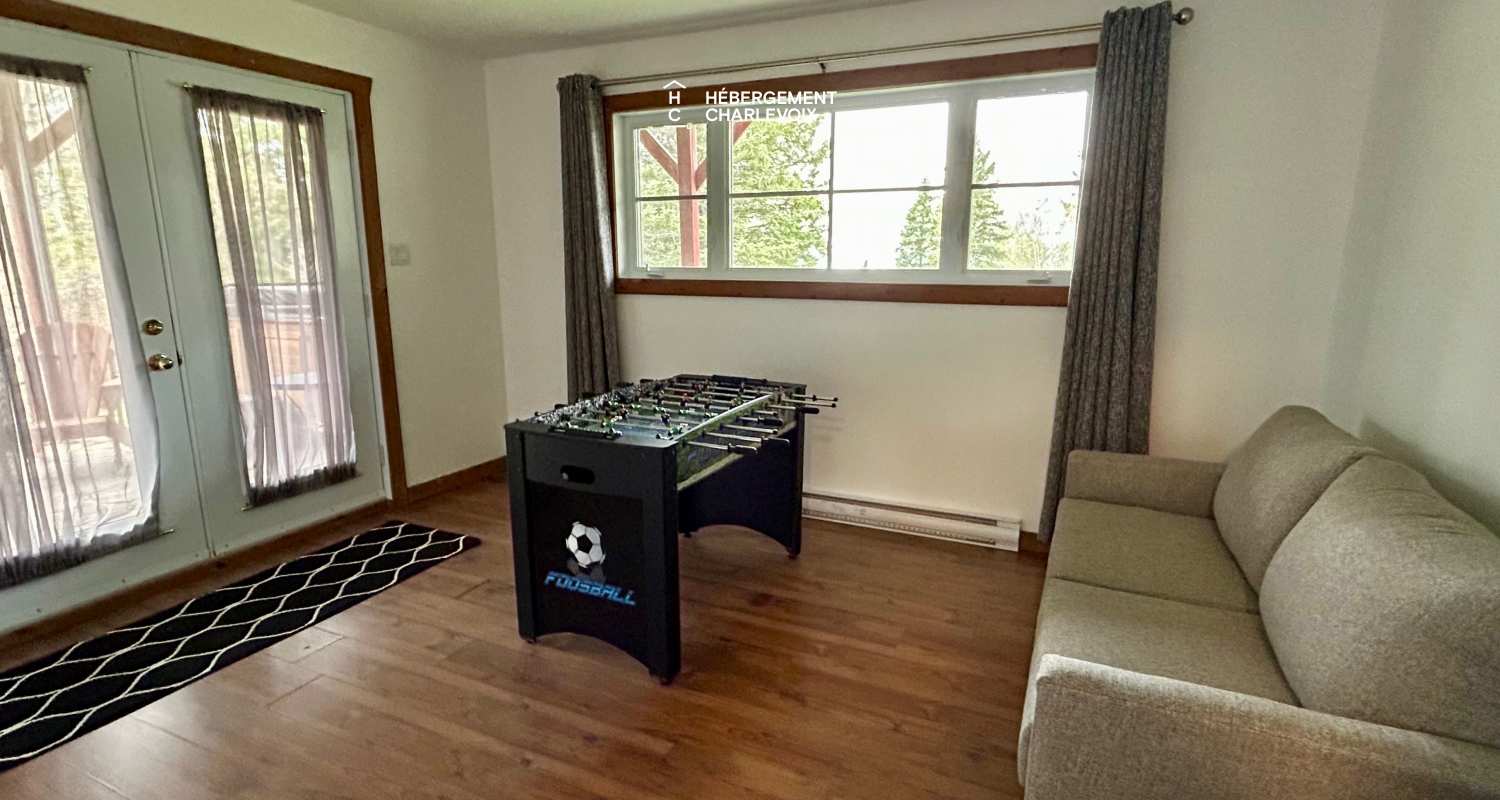 ANO-121B - Nouveau propriétaire ! chalet avec vue sur le fleuve St-Laurent!