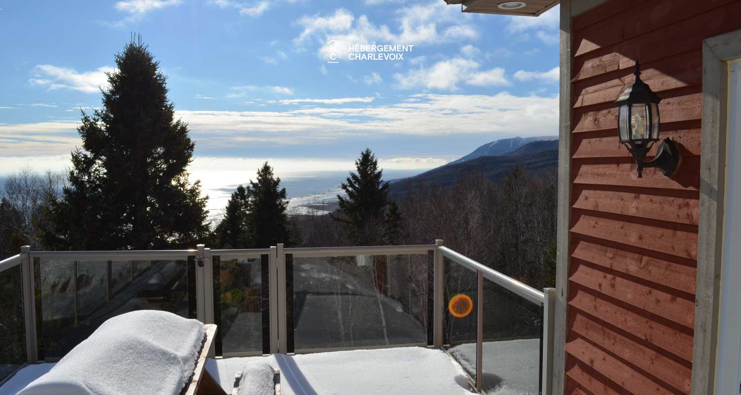 ANO-121H - Cottage avec vue splendide sur le fleuve St-Laurent
