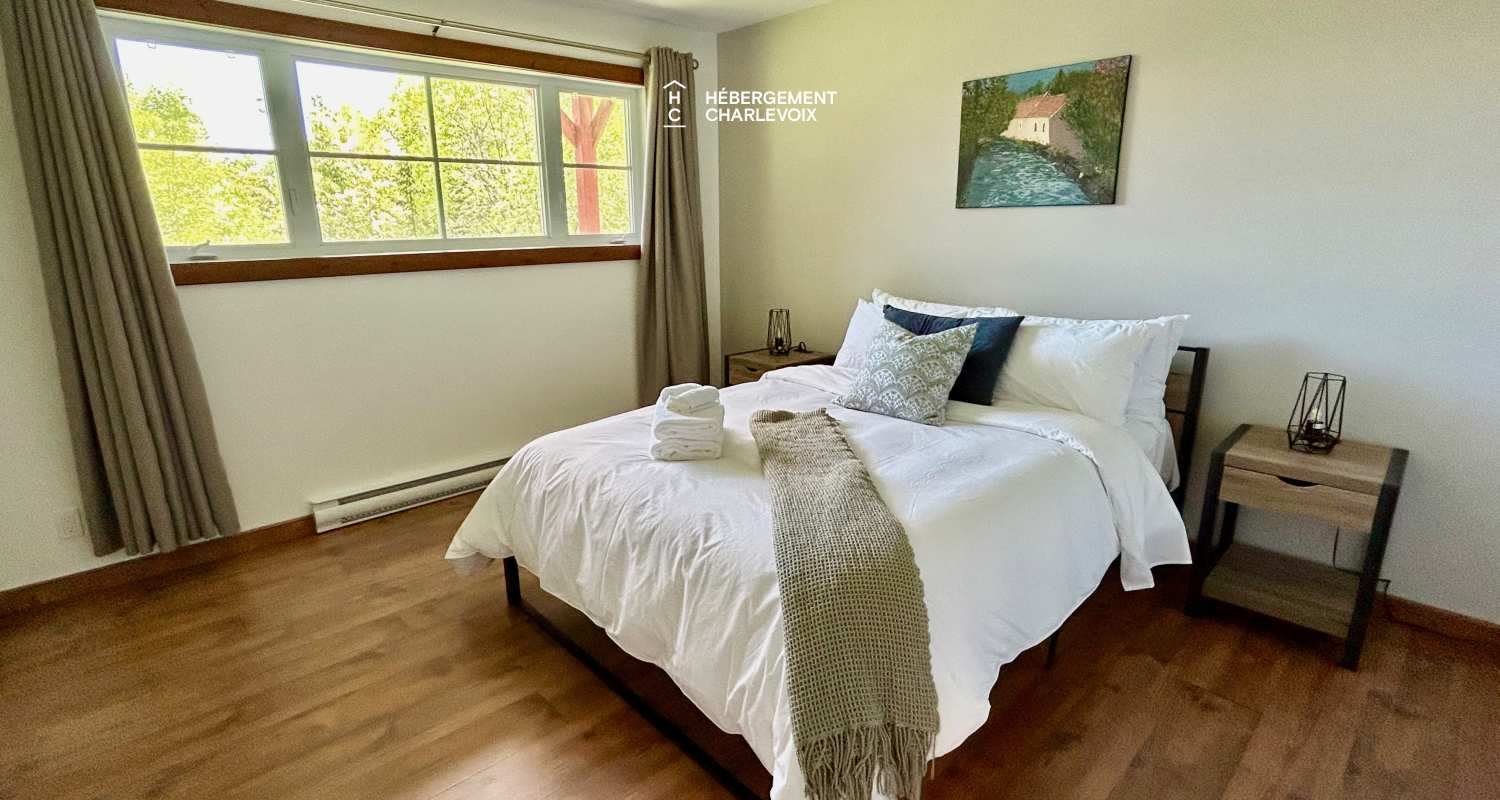 ANO-121B - Nouveau propriétaire ! chalet avec vue sur le fleuve St-Laurent!