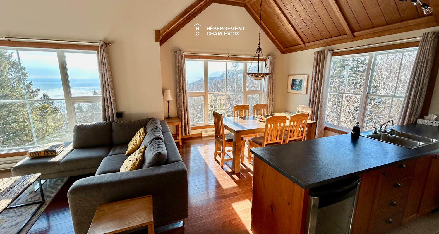 ANO-121H - Cottage avec vue splendide sur le fleuve St-Laurent