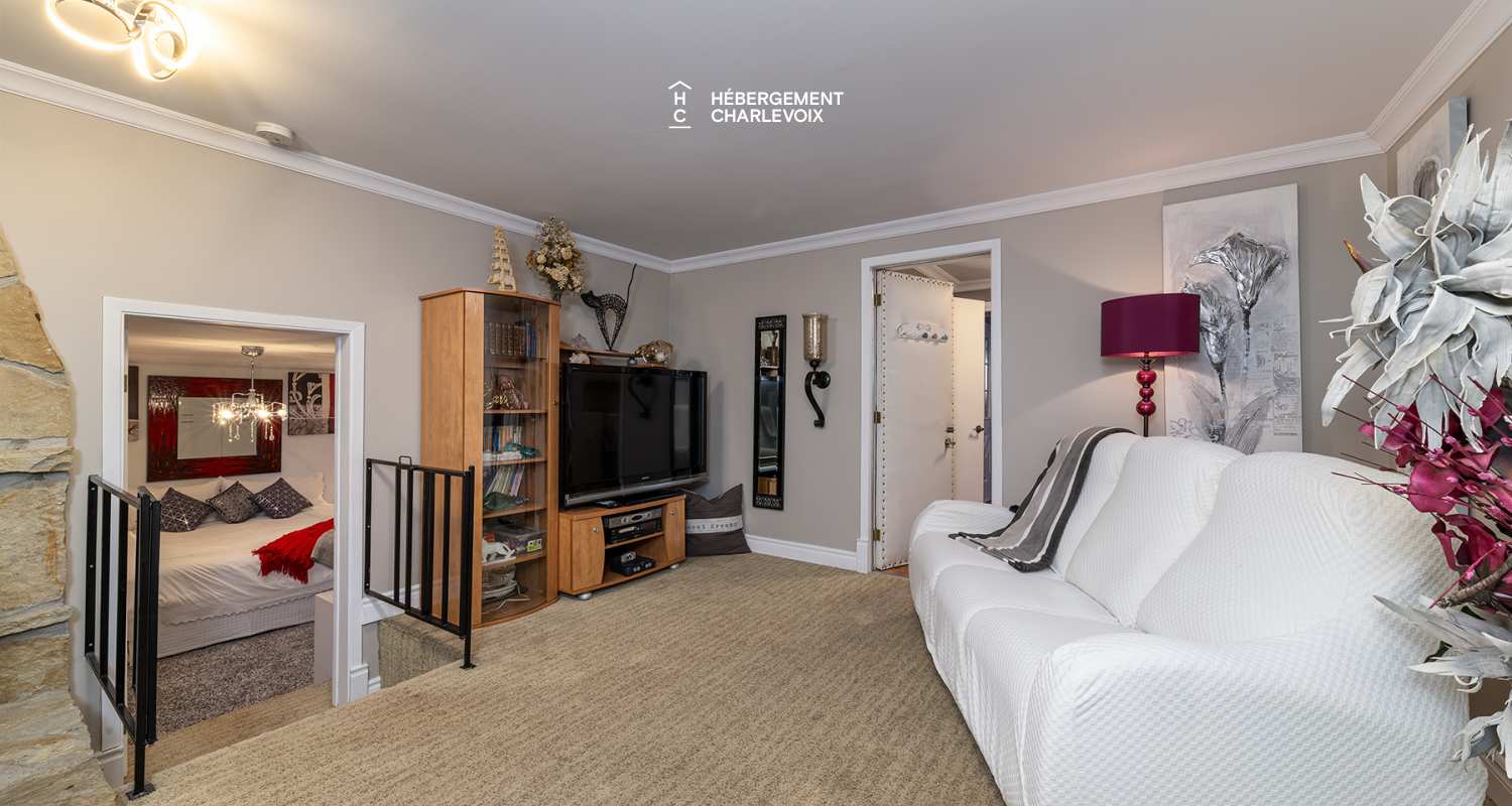 ANT-197 - Panoramic view on the river