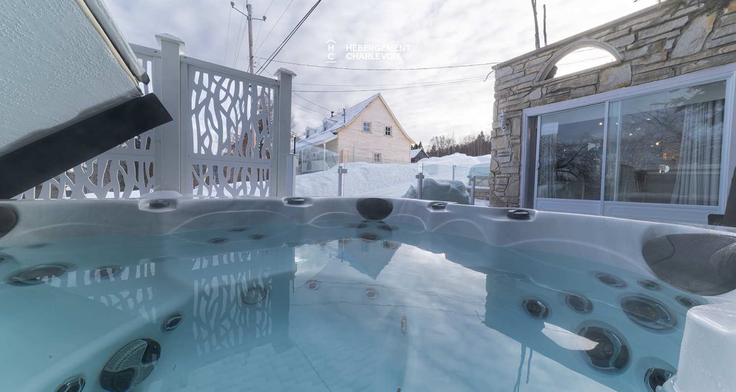 ANT-197 - Panoramic view on the river