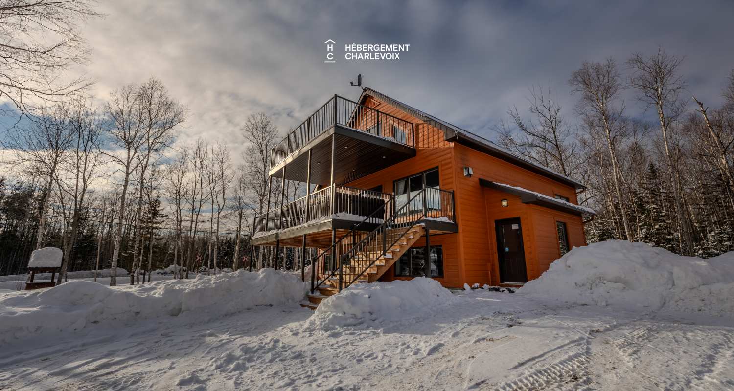 APO-211 - Beautiful windows and wood to inspire