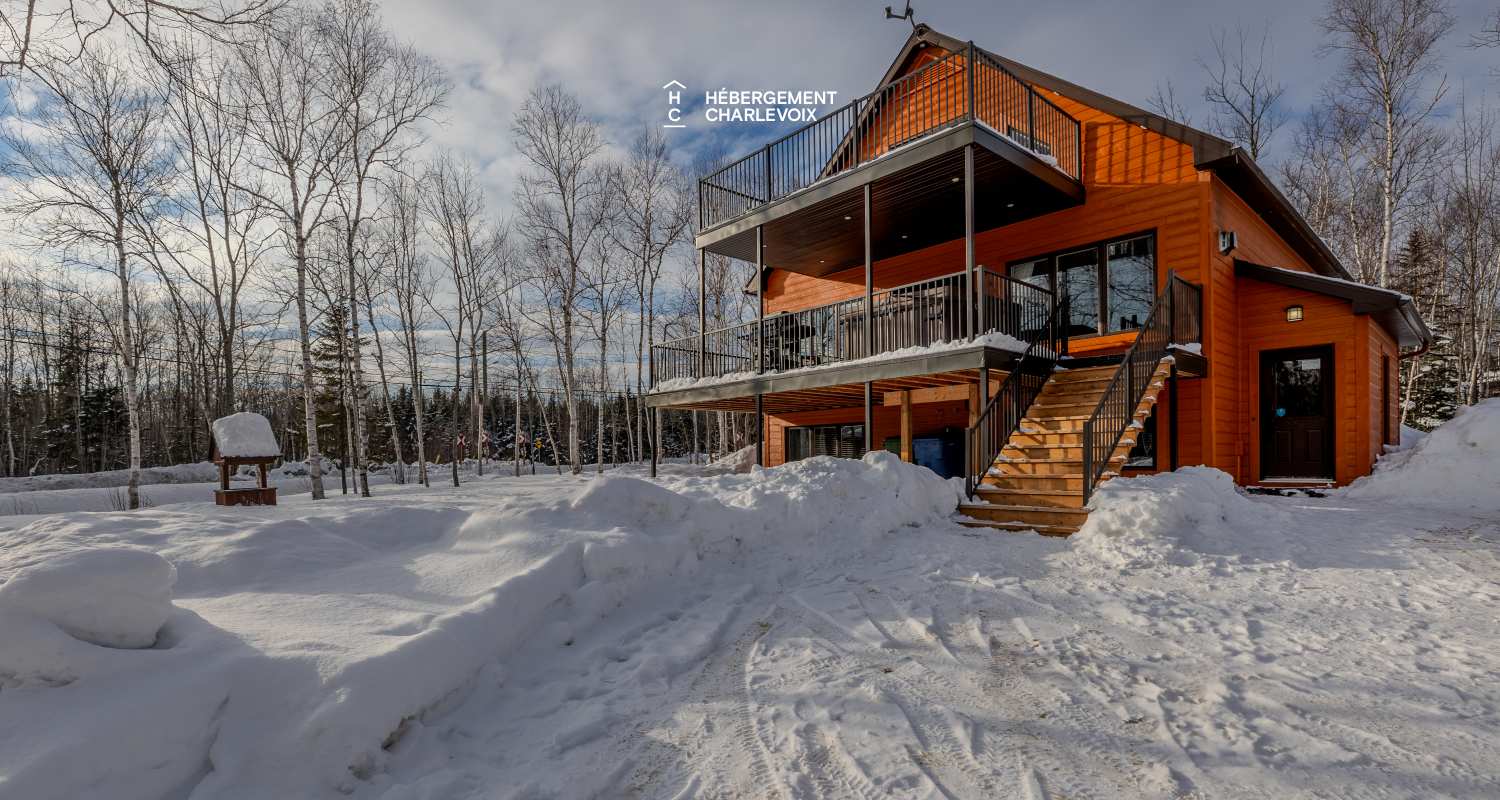 APO-211 - Beautiful windows and wood to inspire