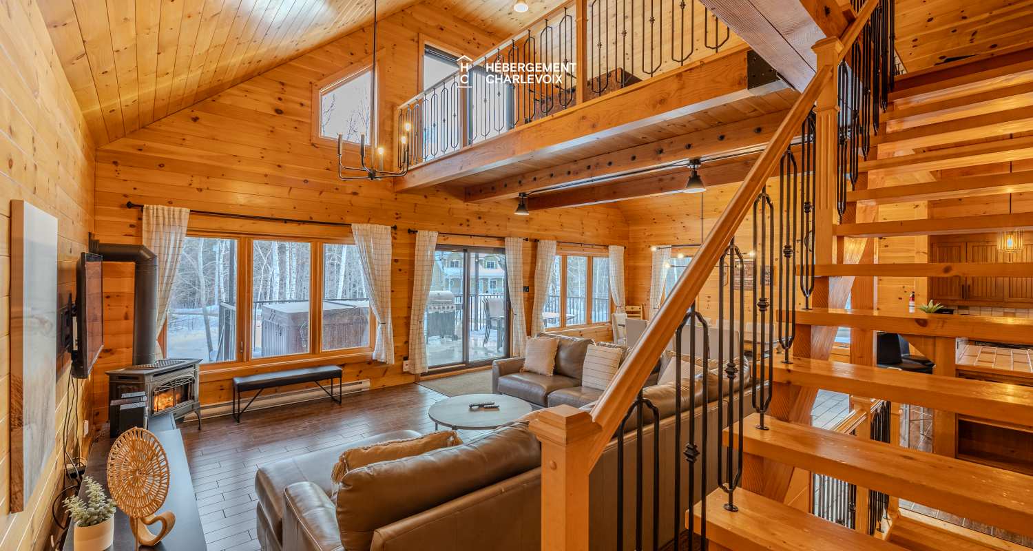 APO-211 - Beautiful windows and wood to inspire