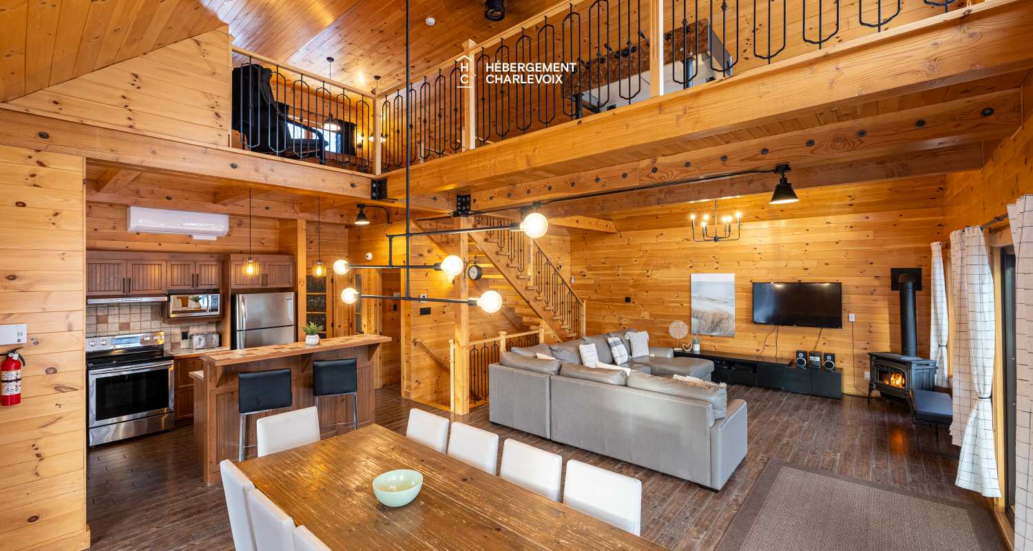 APO-211 - Beautiful windows and wood to inspire