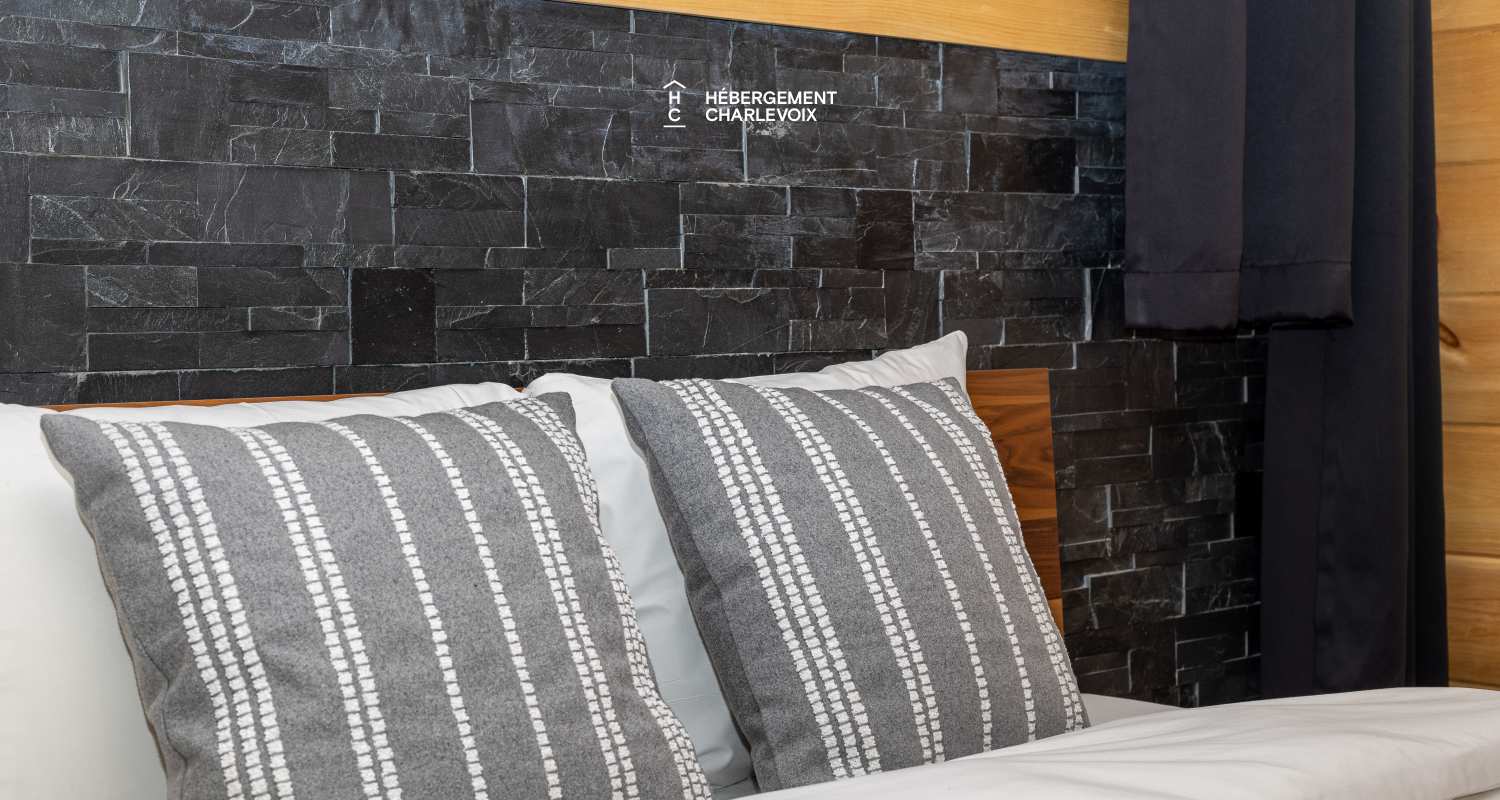 APO-211 - Beautiful windows and wood to inspire