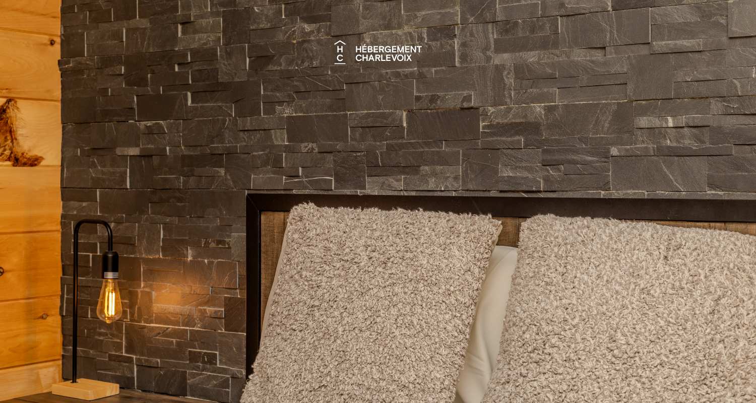 APO-211 - Beautiful windows and wood to inspire