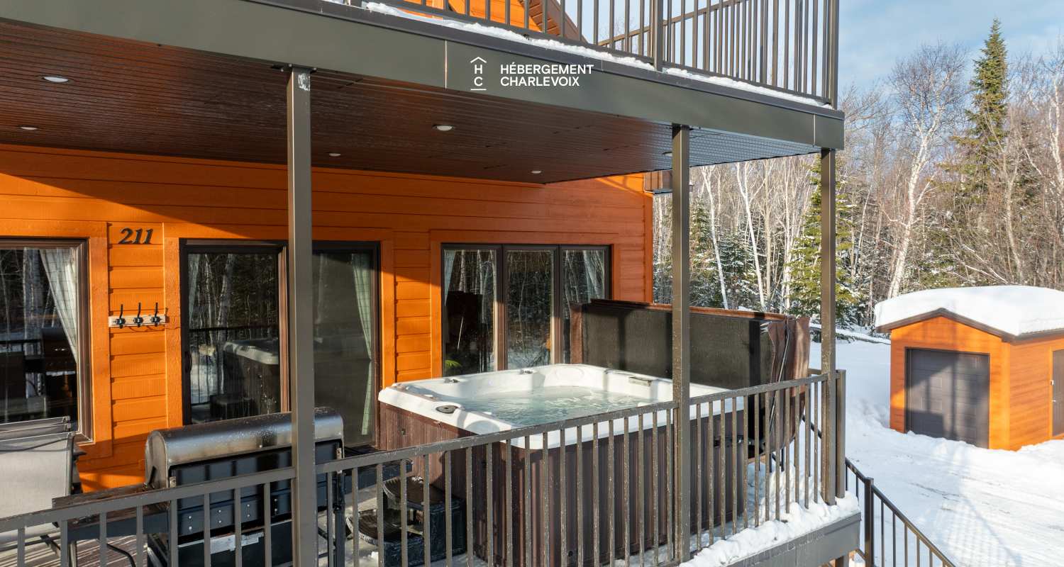 APO-211 - Beautiful windows and wood to inspire