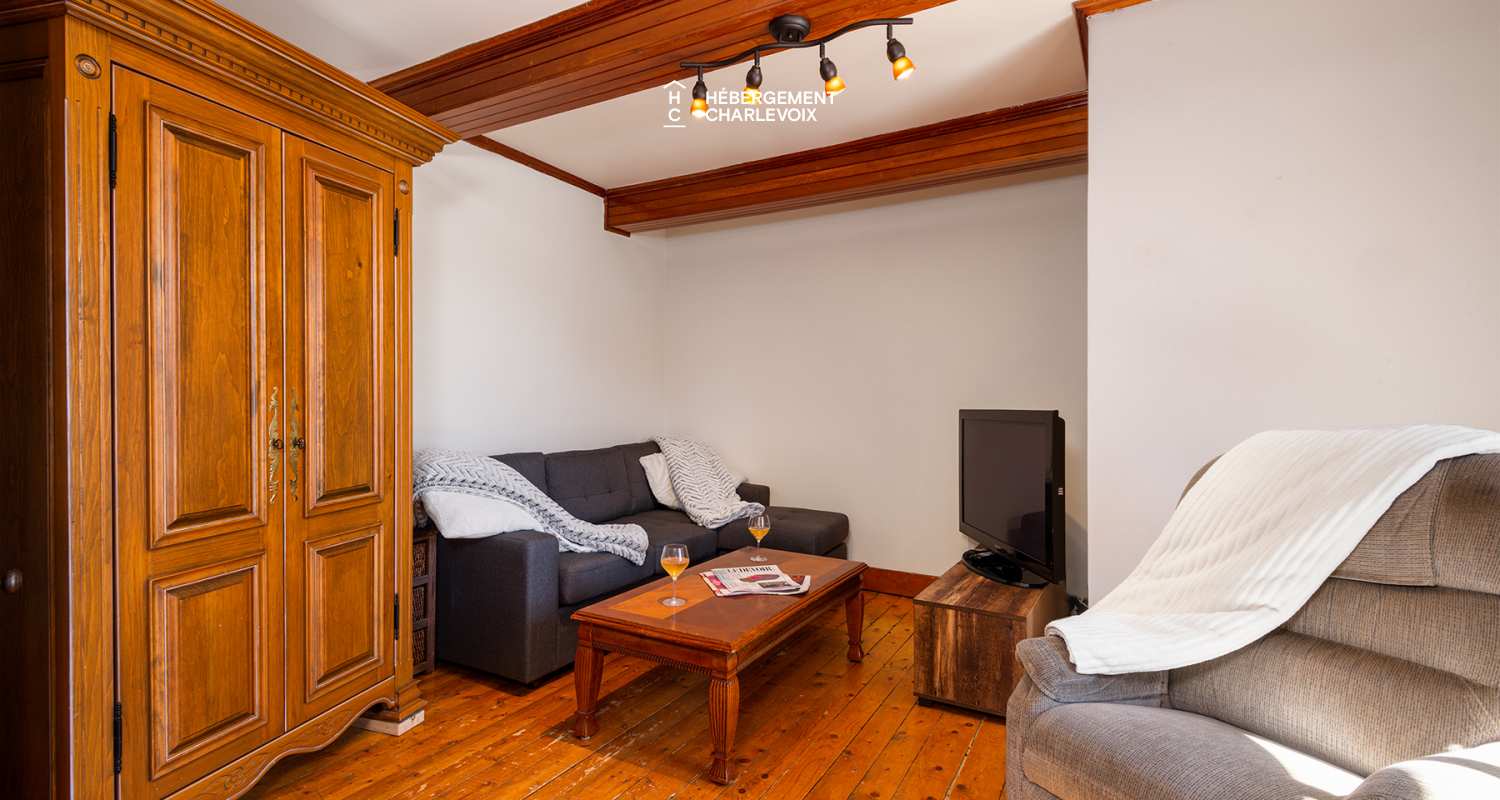 ART-4 - NEW - In a 200 year old mill ... a few steps from Baie-St-Paul