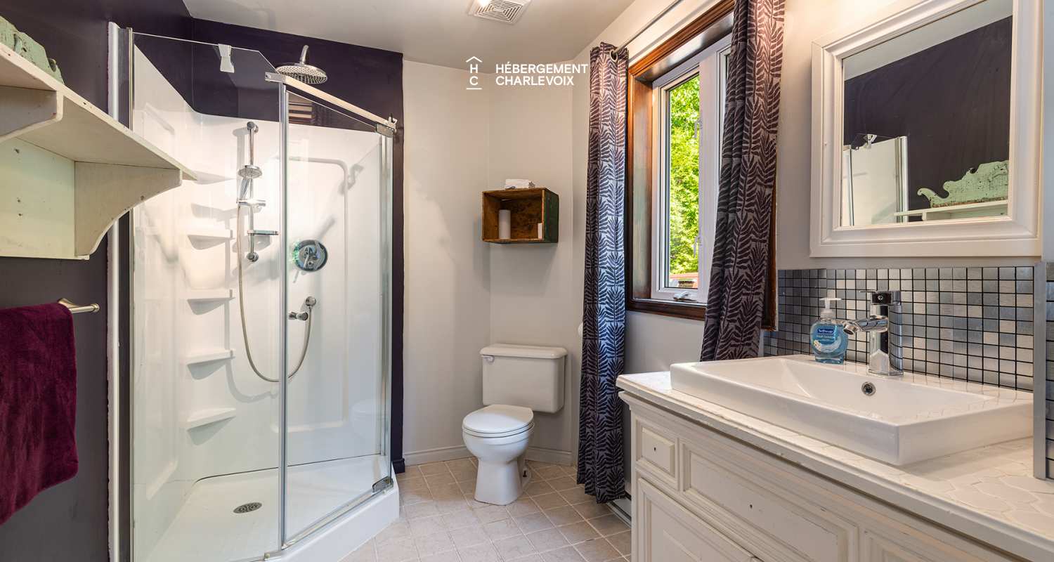 ASC-13 - Warm and modern residence ideally located