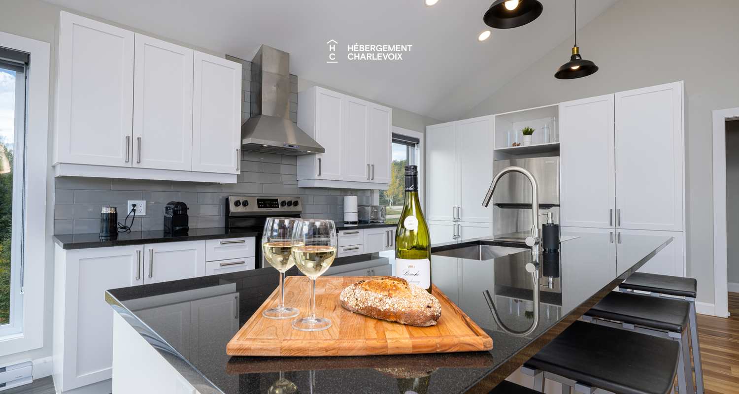 AUB-49 - Unforgettable stay in Charlevoix with a view of the river