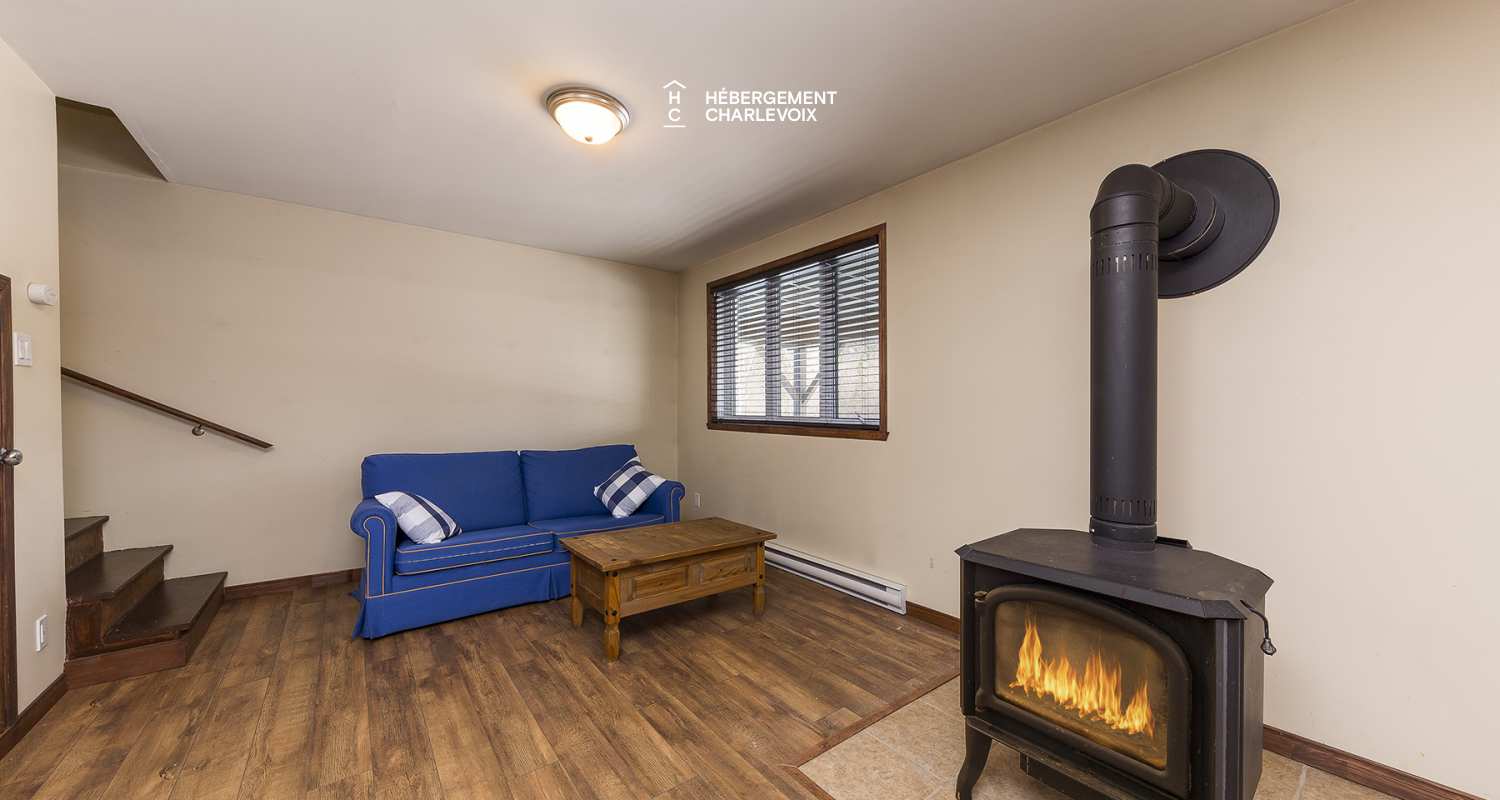 AVA-269 - Chalet near the Gabrielle-Roy Trail in Petite-Rivière St-François