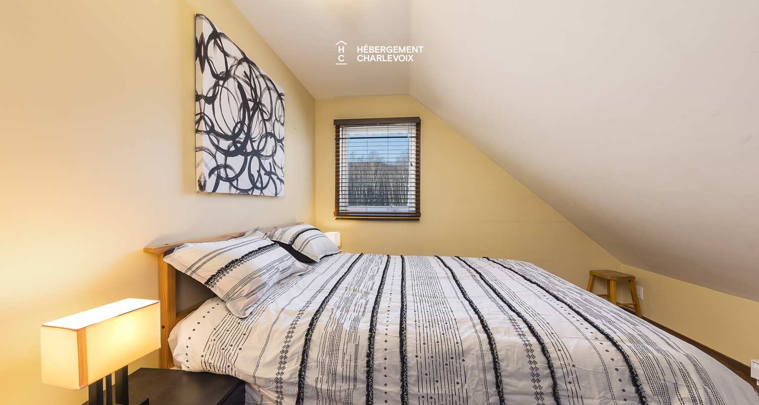 AVA-269 - Chalet near the Gabrielle-Roy Trail in Petite-Rivière St-François